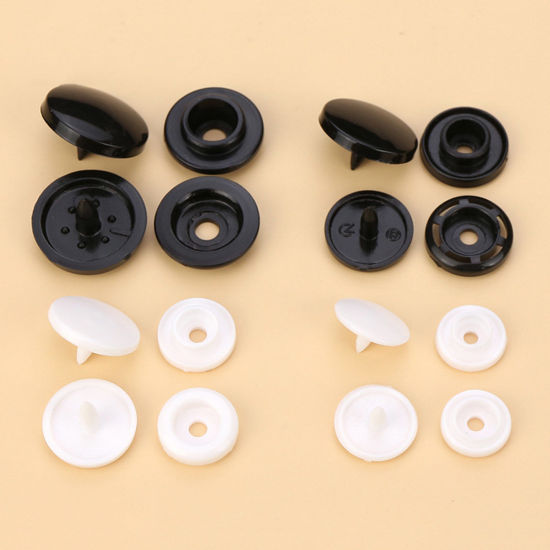 Image de Bouton Pression à Griffe en Plastique Boutons Rond Noir & Blanc 100 Kits