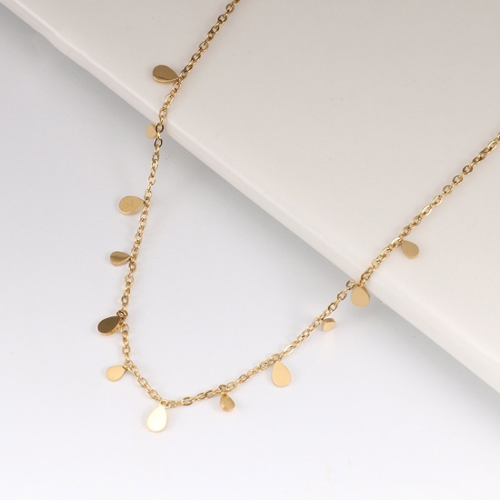 Image de Collier à Pendentif Chaîne Maille Forçat Élégant en 304 Acier Inoxydable Respectueux de la Nature Simple & Décontracté Plaqué Or 14K Franges Pompons Glands Pour Femmes 1 Pièce