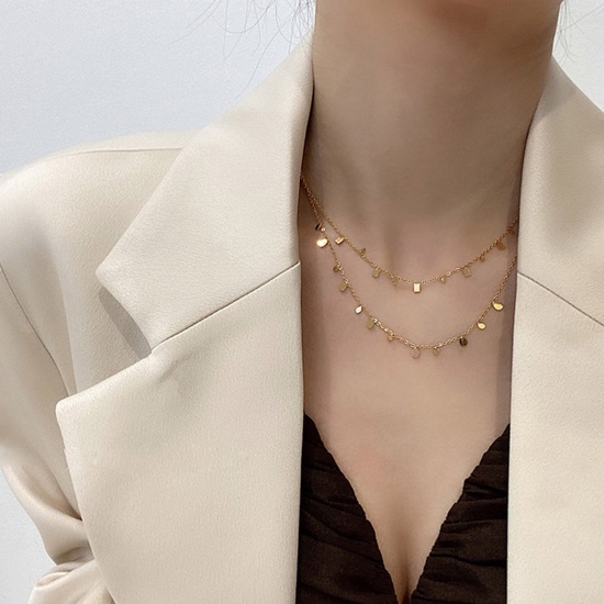 Image de Collier à Pendentif Chaîne Maille Forçat Élégant en 304 Acier Inoxydable Respectueux de la Nature Simple & Décontracté Plaqué Or 14K Franges Pompons Glands Pour Femmes 1 Pièce
