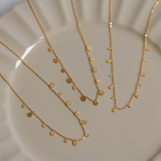 Image de Collier à Pendentif Chaîne Maille Forçat Élégant en 304 Acier Inoxydable Respectueux de la Nature Simple & Décontracté Plaqué Or 14K Franges Pompons Glands Pour Femmes 1 Pièce