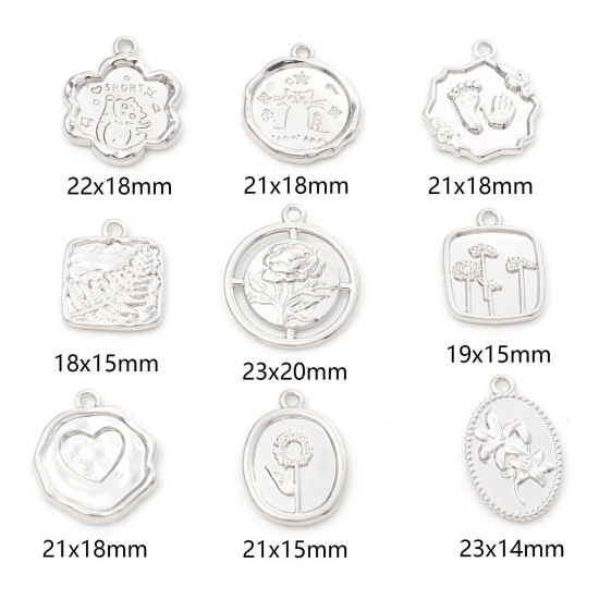 Bild von Zinklegierung Charms Blumen Silberfarbe Herz 10 Stück