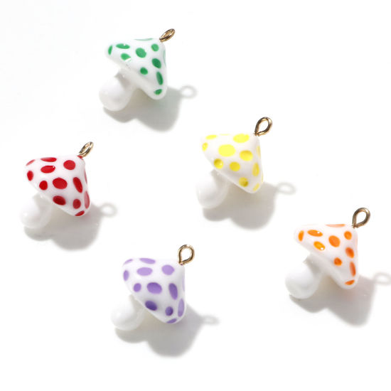 樹脂 チャーム キノコ 3D 金メッキ スポット 25mm x 18mm、 2 個 の画像