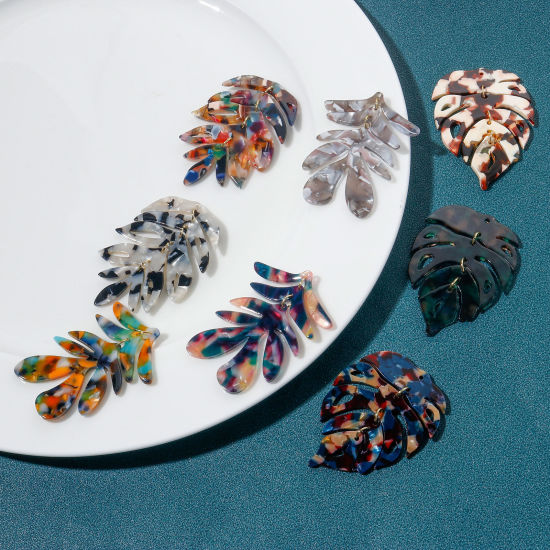 Image de Pendentifs en Acrylique Série D'acide Acétique Feuille Multicolore Feuille de Monstère 2 Pcs