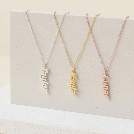 1 Pièce Collier Prénom Personnalisé Pendentif Breloque de Lettre Personnalisé en Acier Inoxydable Multicolore