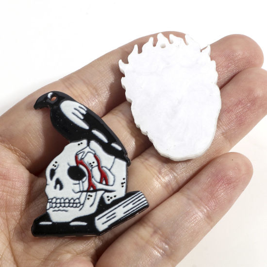 Image de Pendentifs en Acrylique Halloween Tête de Mort Multicolore 5 Pcs