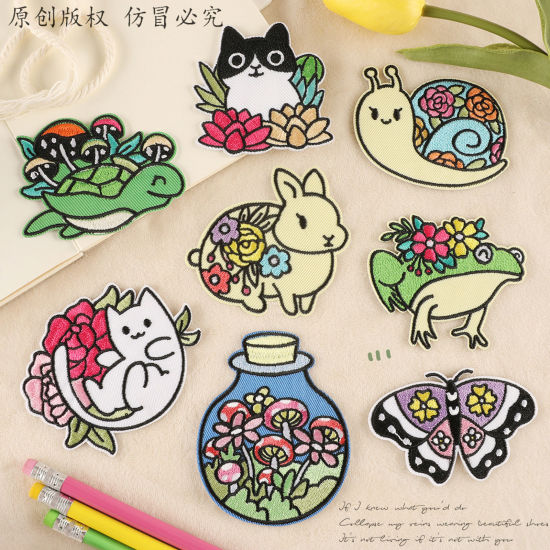 テリレン アイロンのパッチ（接着剤付き） DIY スクラップブッキング クラフト 多色 花 1 個 の画像