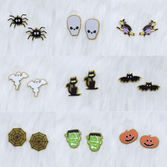 アクリル 可愛い かわいい キュート イヤリングピアス 多色 ハロウィン幽霊 ハロウィンスケルトンスカル きらめき 1 ペア の画像