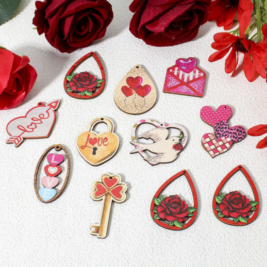 Image de 10 Pcs Pendentifs La Saint Valentin en Bois Naturel Multicolore