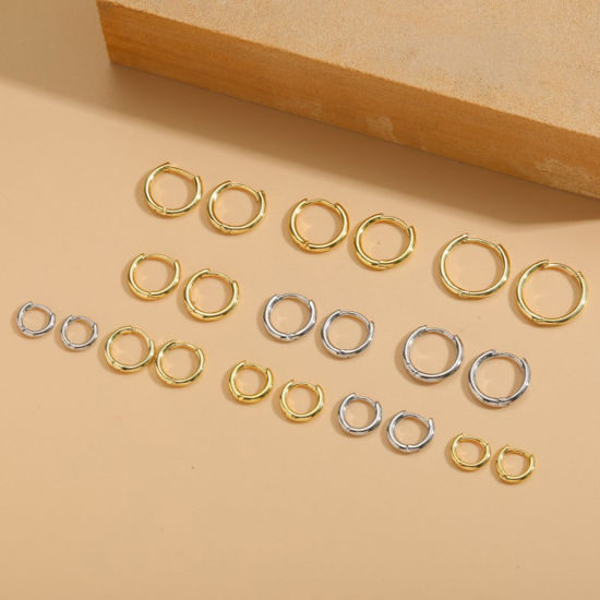 Image de 1 Paire Placage Sous Vide Écologique Exquis Boucles d'Oreilles Créole Anneaux Simple en Cuivre Annulaire Plaqué Or Véritable Diplômé Pour Femmes