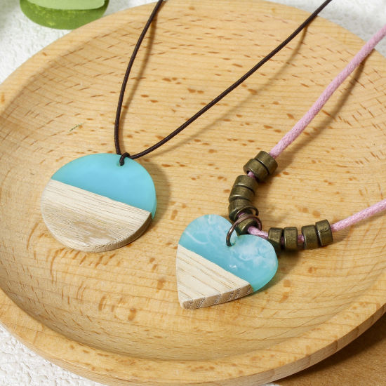 Image de 2 Pcs Pendentifs Résine à Effet de Bois Naturel Bleu Lac Géométrique