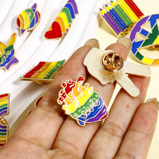 Image de 5 Pcs Broche Epingle en Alliage de Zinc Arc-en-ciel Symbole de paix Cœur Doré Multicolore Émail