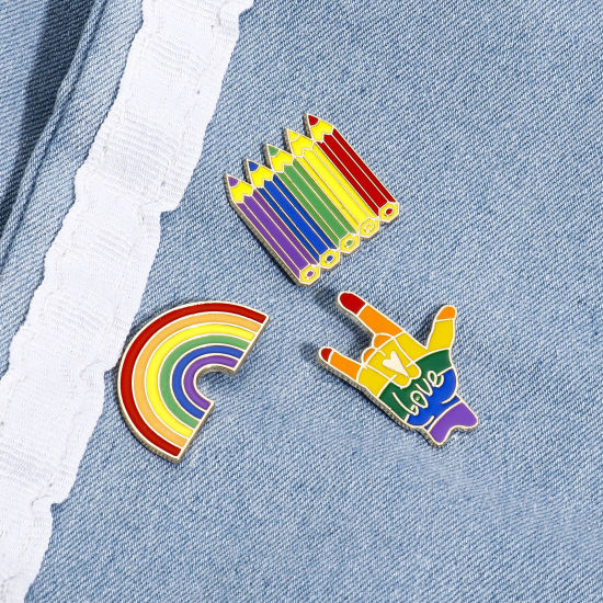Image de 5 Pcs Broche Epingle en Alliage de Zinc Arc-en-ciel Symbole de paix Cœur Doré Multicolore Émail