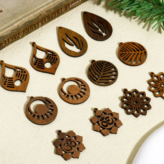 Image de 5 Pcs Pendentifs en Juglans Brun Foncé