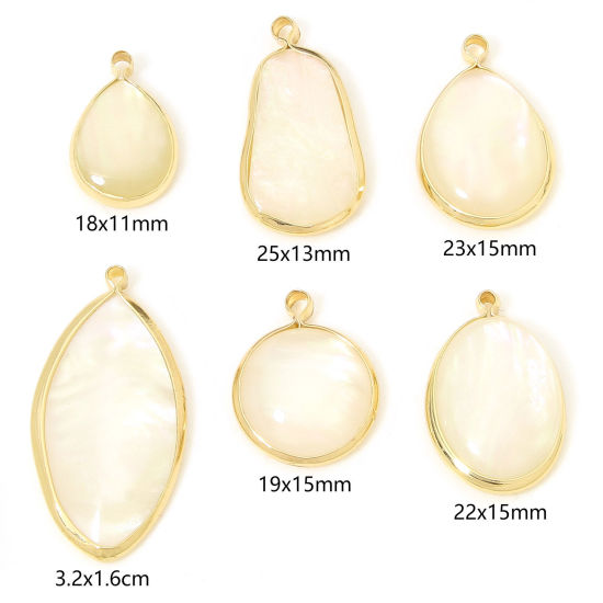 Immagine di 2 Pz Conchiglia & Ottone Geometrico Ciondoli Oro Placcato