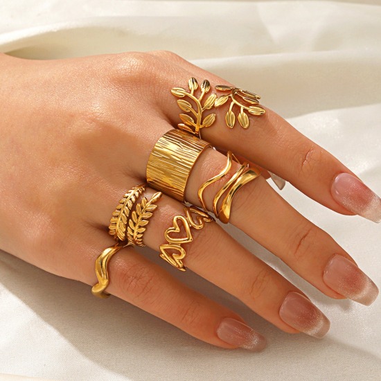 Image de 1 Pièce Respectueux de la Nature À la Mode Bagues Ouvert Simple en 304 Acier Inoxydable Plaqué Or 18K Géométrique Cœur Pour Femmes Fête