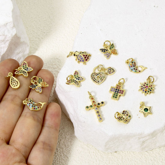 Image de 1 Pièce Breloques en Laiton Papillon Plaqué Or 18K Croix Micro Pave à Zircone Cubique Multicolore