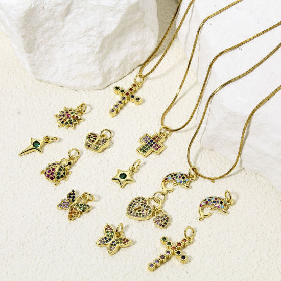 Image de 1 Pièce Breloques en Laiton Papillon Plaqué Or 18K Croix Micro Pave à Zircone Cubique Multicolore