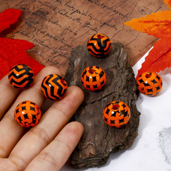 Image de 20 Pcs Perles pour DIY Fabrication de Bijoux Halloween Intercalaires en Bois de Schima Superba Naturel Rond Multicolore Halloween Chauve-Souris