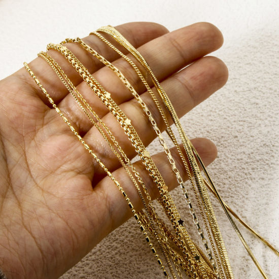 Image de 1 Pièce Chaînes en Laiton Colliers Plaqué Or 18K