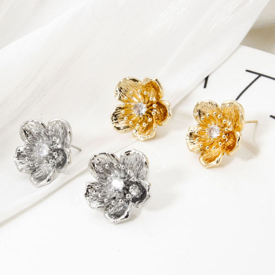 Picture of Eco-friendly Brass Flora Collection Ear Post Stud Earrings Real Gold Plated Flower Clear Cubic Zirconia With Loop 21mm x 21mm