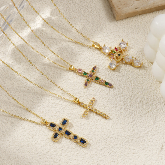 Imagen de 18K Oro Real Chapado Cruz Collar con Colgante, Latón Para Mujeres, Retro Religión Regalo, Respetuoso del Medio Ambiente, 1 Unidad