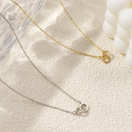 Image de Collier à Breloques Double Cercle Plaqué Or Véritable en Laiton Pour Femmes, Chaîne Maille Forçat 46cm + 5cm, à Zircone Cubique Clair Micro Pave, Exquis À la Mode Cadeau, Respectueux de la Nature, 1 Pièce