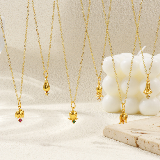 Image de Collier à Breloques Fleur Plaqué Or Véritable 18K en Laiton & Zirconia Cubique Pour Femmes, Chaîne Maille Forçat 46cm + 6cm, Élégant Pierres de Naissance Cadeau, Respectueux de la Nature, 1 Pièce
