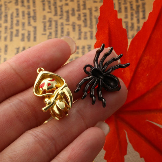Picture of Brass Halloween Pendants Multicolor Enamel Halloween Spider Animal Halloween Ghost