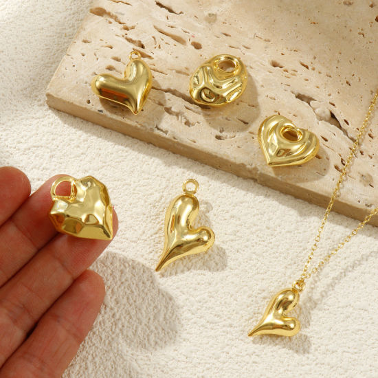 Picture of Eco-friendly Brass Valentine's Day Charms 18K Real Gold Plated Heart