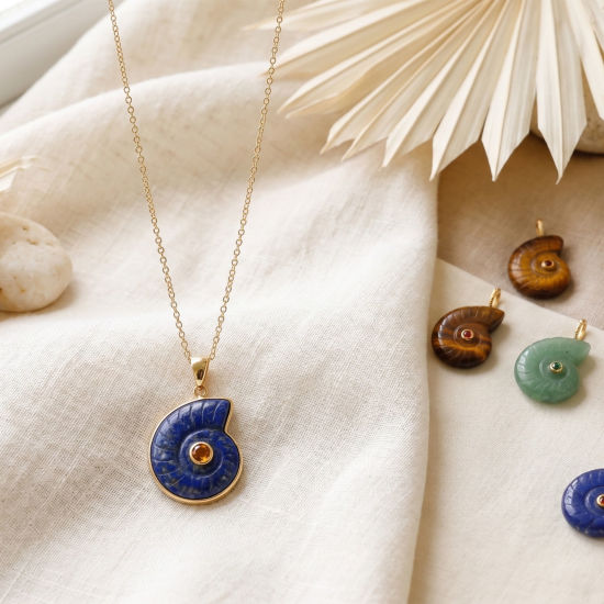 Picture of Brass & Gemstone Ocean Jewelry Charms Wholesale 18K Gold Plated Multicolor Conch/ Sea Snail 26mm x 21mm