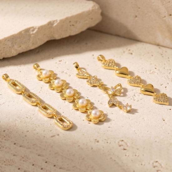 Image de 2 Pcs Pendentifs En Gros en Plaqué Or 18K en Laiton Franges
