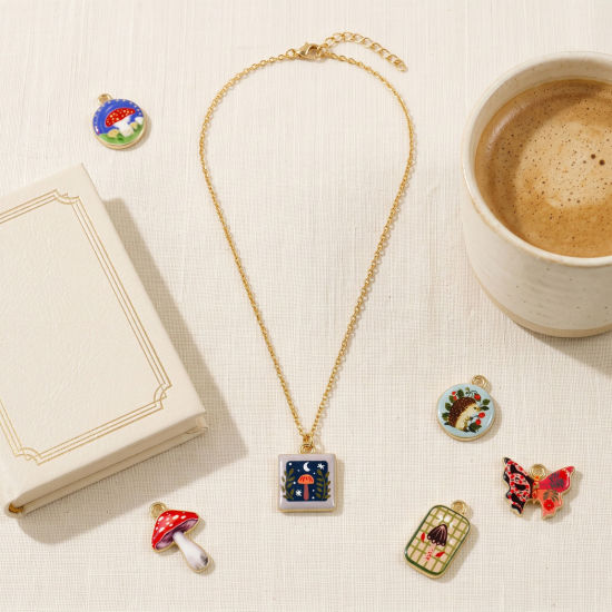 Picture of 5 PCs Zinc Based Alloy Charms Wholesale Gold Plated Double Sided Printed