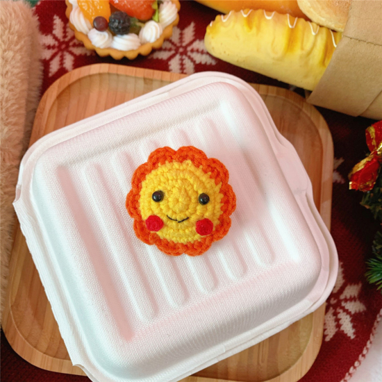 Image de Broche Epingle en Laine Noël Fleurs de Soleil Jaune 50mm x 50mm, 1 Pièce