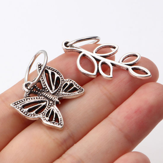 Imagen de Zamak Cuentas Dreadlock para Trenzar el Cabello Mariposa Concha Plata Antigua 4.5cm x 1.6cm - 2.7x1.4cm, 1 Juego ( 10 Unidades/Juego)