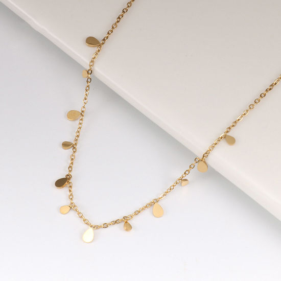 Image de 1 Pièce Collier à Pendentif Chaîne Maille Forçat Élégant en 304 Acier Inoxydable Placage sous Vide Simple & Décontracté Plaqué Or 14K Franges Pompons Glands Goutte d'Eau Pour Femmes 40cm long