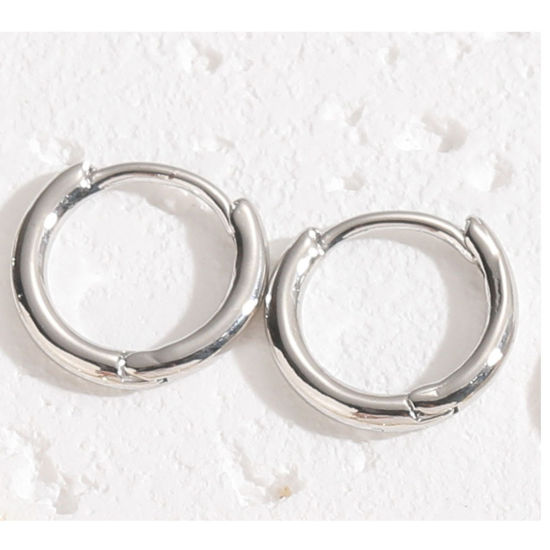 Image de 1 Paire Placage Sous Vide Écologique Exquis Boucles d'Oreilles Créole Anneaux Simple en Laiton Annulaire Plaqué Platine Véritable Diplômé Pour Femmes 13mm Dia.