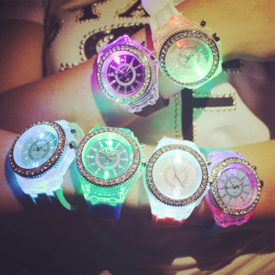 Image de Montres de Poignet en Silicone Rond Chiffres Réglable Noir à Strass Transparent (Piles Inclus) 25.2cm Long, 1 Pièce