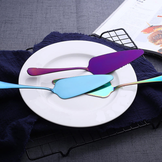 Image de Outil de Cuisson Couteau à Gâteau à Tarte Dentelé en Acier Inoxydable Multicolore 22.2cm x 4.7cm, 1 Pièce